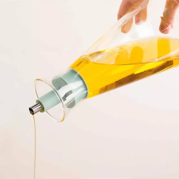 Glass Oil Dispenser 0.57 qt., Air-tight Lid, Drip-free Spout